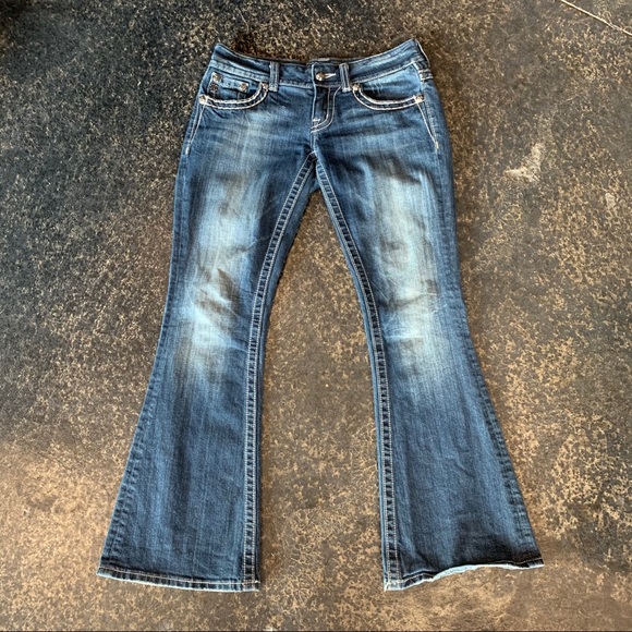 MISS ME Flare leg Denim Thick Stitch Jeans w/ fab sequin, design, Size 27 - Picture 3 of 11